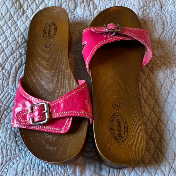 dr scholl's flat sandals